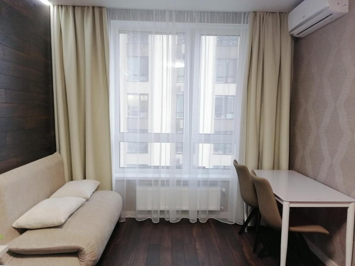 Solo Apartment Kamenskaya Kiev Eksteriør bilde
